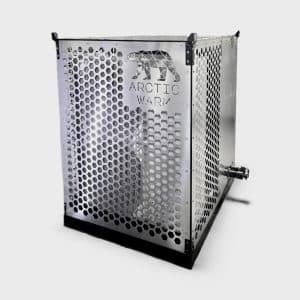 Aurora 64 oljepanna ger 90 °C värme, 270 l tank och 16 h batteridrift. Automatisk backup och tjälsmältning via IoT Spine.